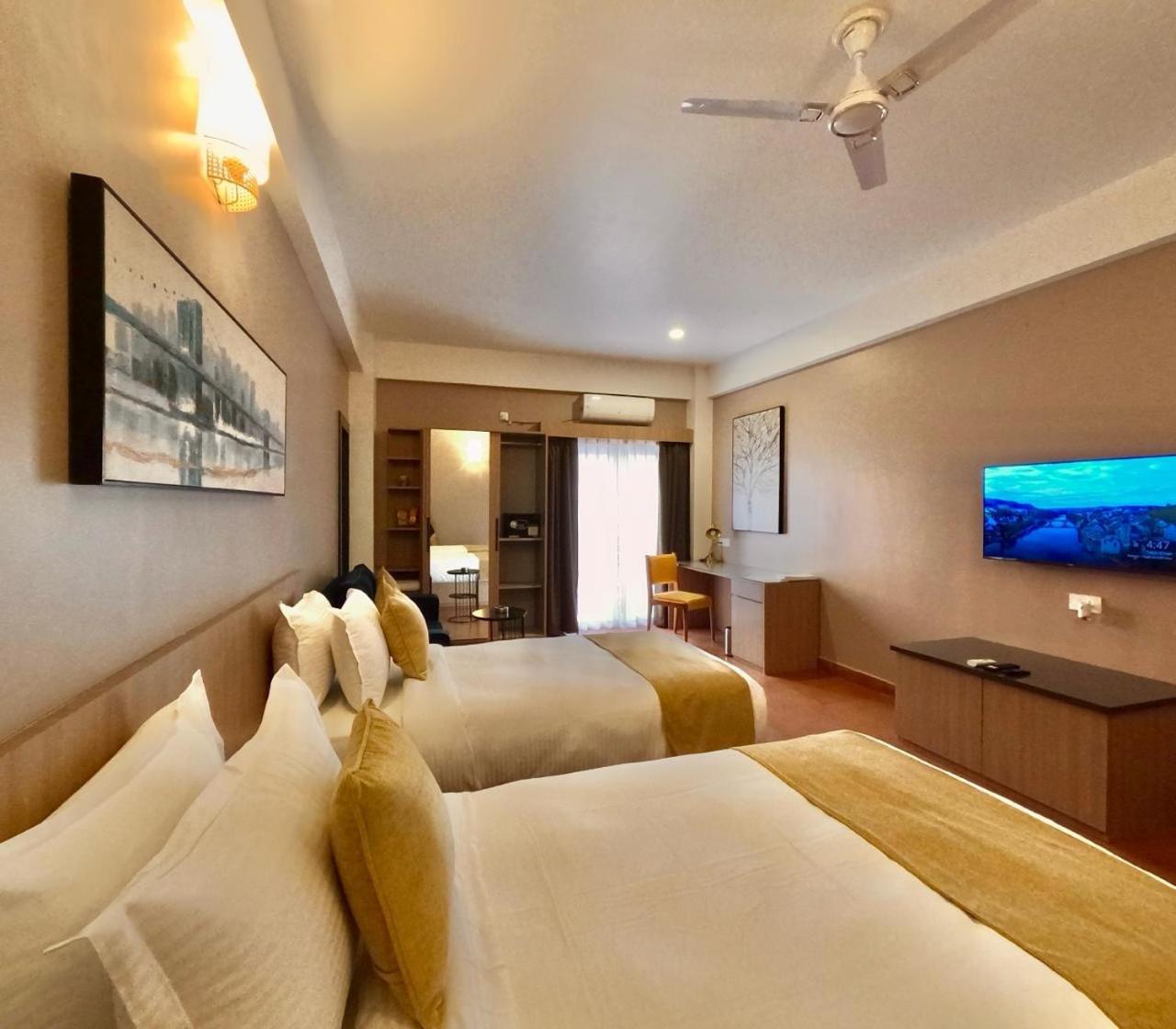 Hotel The Dibrugarh Address Exterior foto